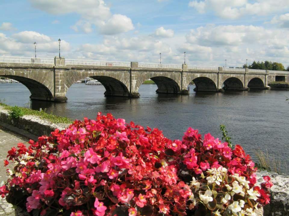 Banagher Charlotte'S Way B&B المظهر الخارجي الصورة